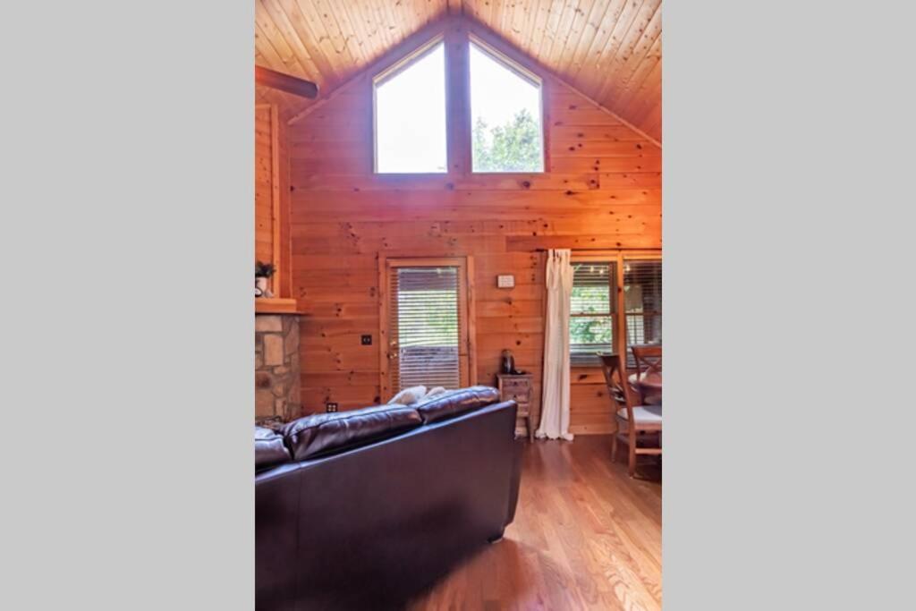 Nice View Fireplace, Hot Tub, Porch Bed, Private Sevierville Exteriér fotografie