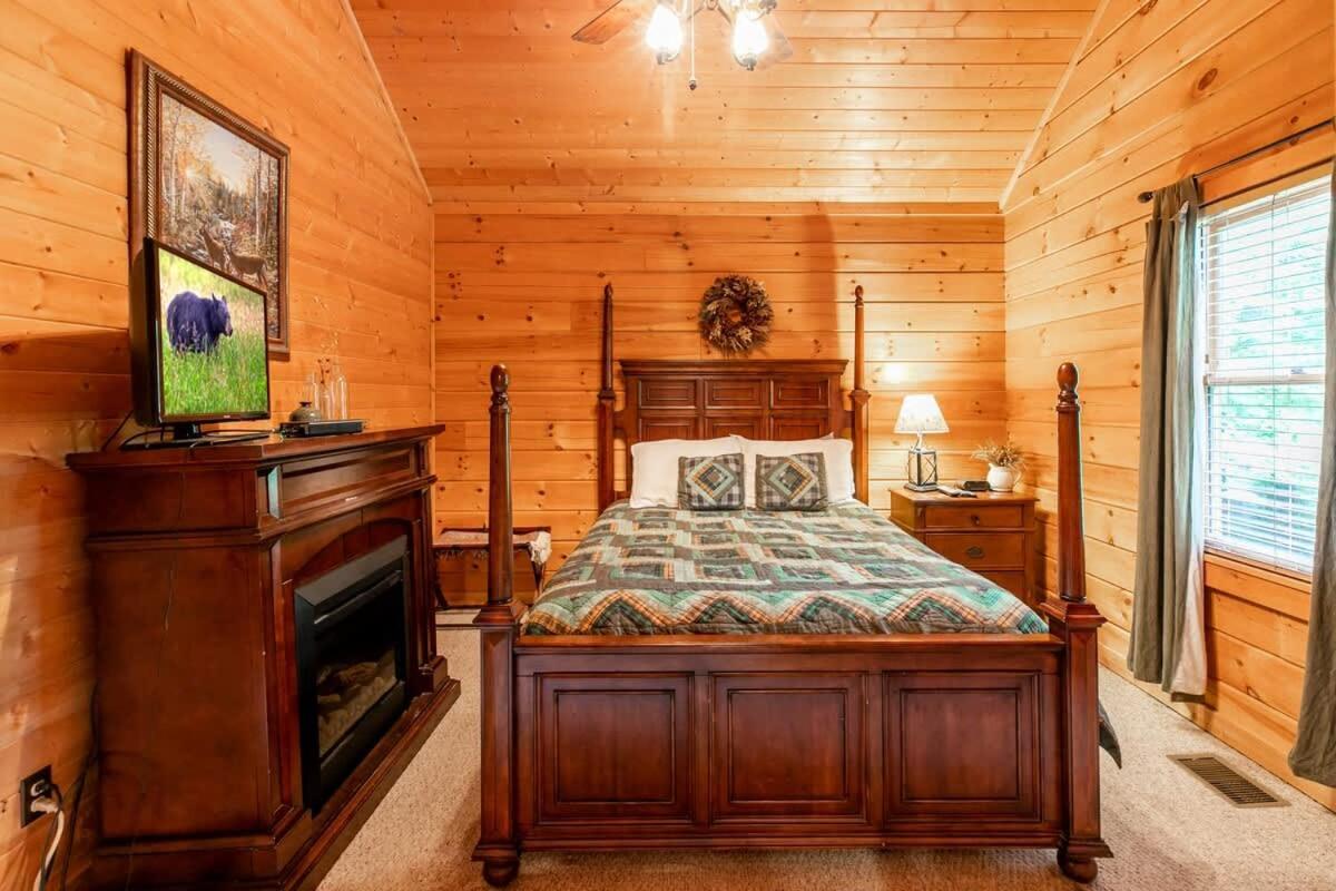 Nice View Fireplace, Hot Tub, Porch Bed, Private Sevierville Exteriér fotografie