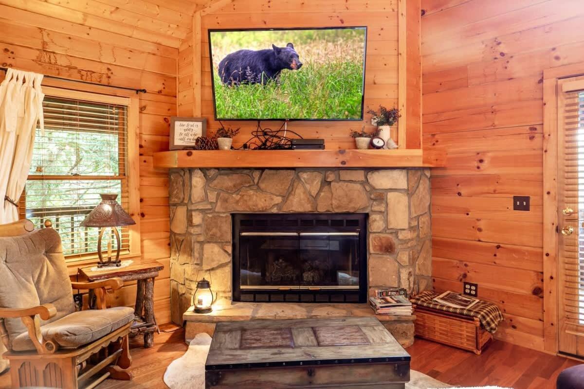 Nice View Fireplace, Hot Tub, Porch Bed, Private Sevierville Exteriér fotografie