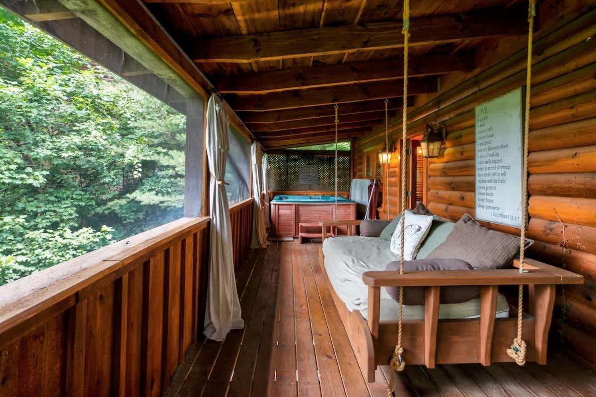 Nice View Fireplace, Hot Tub, Porch Bed, Private Sevierville Exteriér fotografie